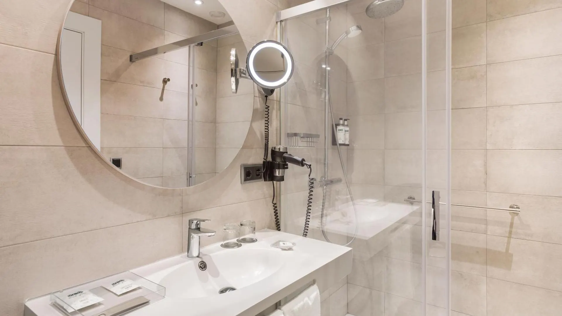 *** Hotel Catalonia Hispalis Sevilla Spanje